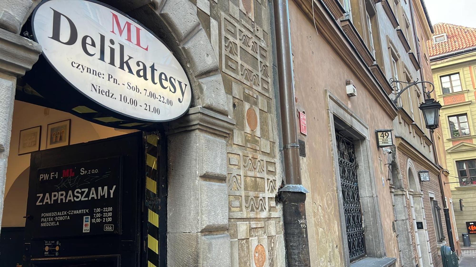 Nr 1 Europa22 Centrum Apartment Old Town Warsaw Stare Miasto Historyczna Kamienica Umiejscowiona W Zabytkowej Czesci Warszawy Obok Parku Multimedialnego I Barbakanu Parking 24H Sniadanie Opcjonaln Breakfast Optional Check In From 14 Pm Parter Ground Eksteriør billede