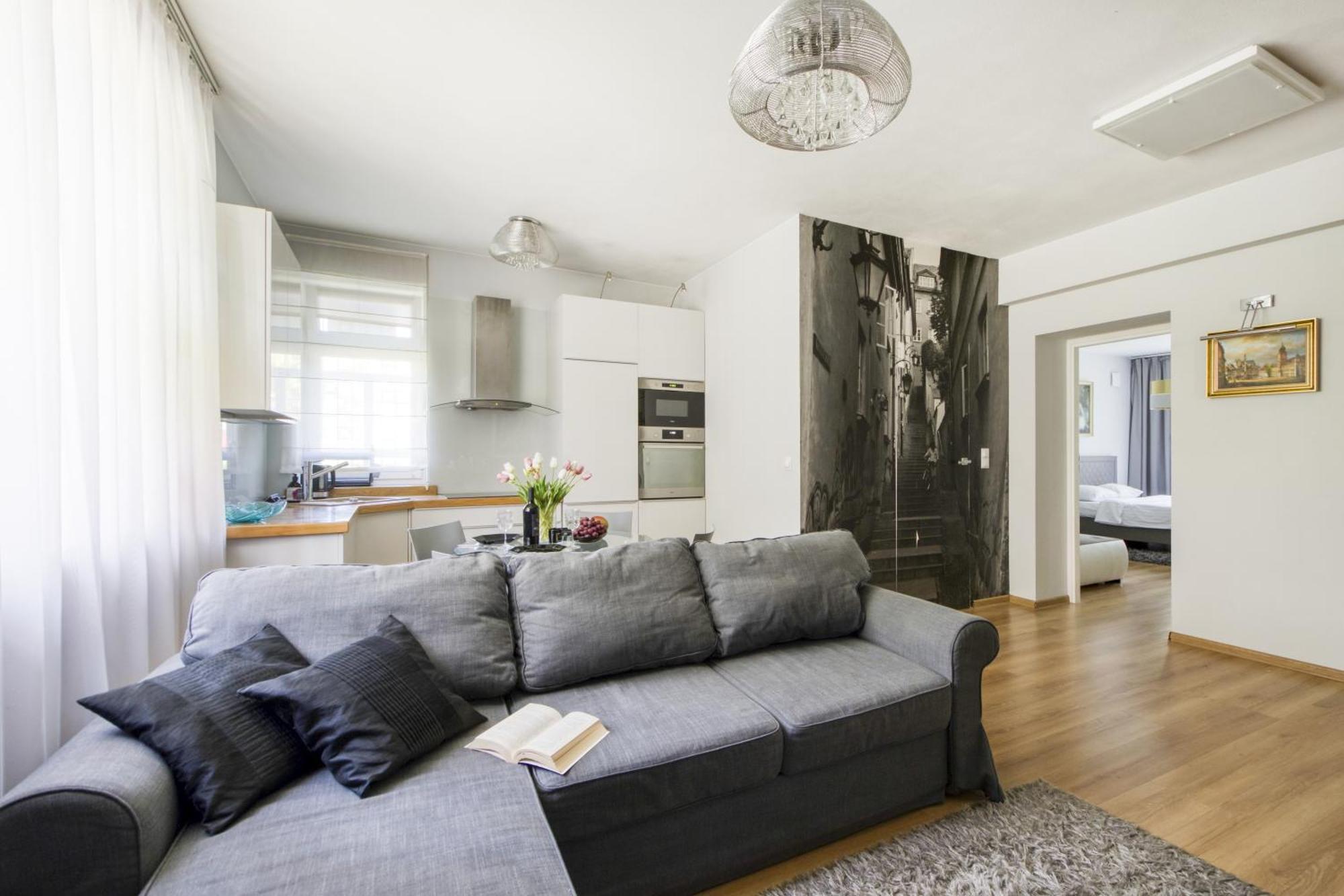 Nr 1 Europa22 Centrum Apartment Old Town Warsaw Stare Miasto Historyczna Kamienica Umiejscowiona W Zabytkowej Czesci Warszawy Obok Parku Multimedialnego I Barbakanu Parking 24H Sniadanie Opcjonaln Breakfast Optional Check In From 14 Pm Parter Ground Eksteriør billede